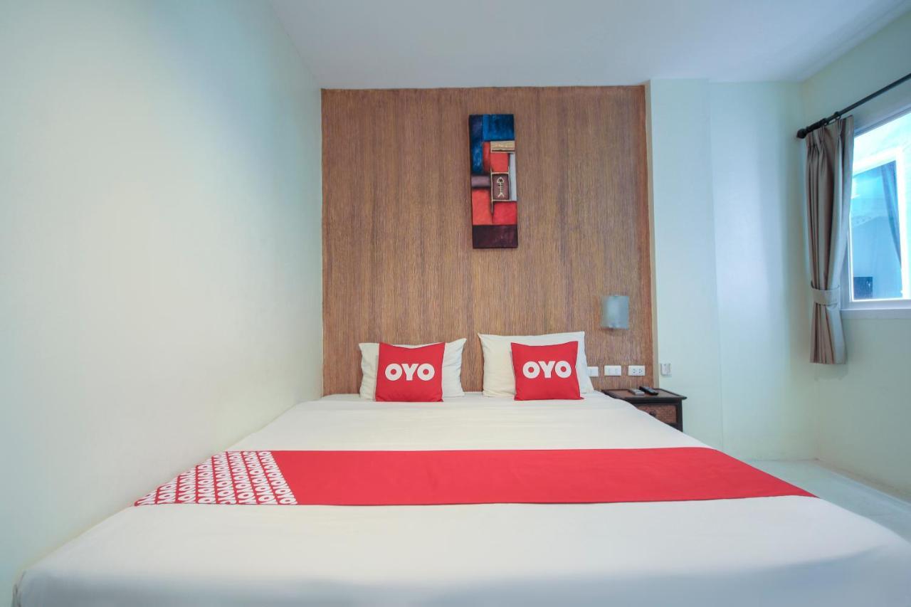 Oyo 75321 Gemma Patong Hotel Phuket Exterior photo